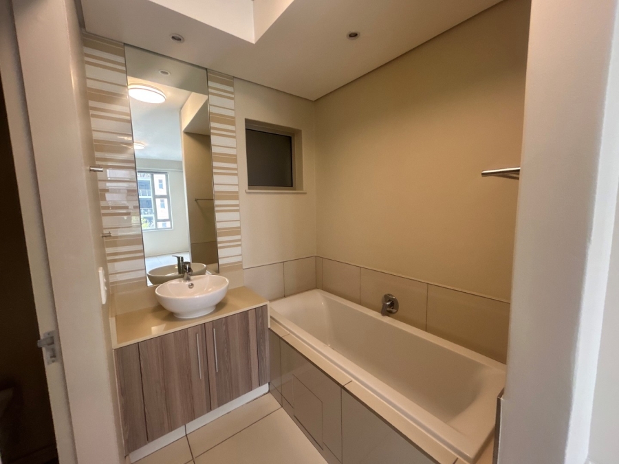 To Let 2 Bedroom Property for Rent in Rosebank Gauteng