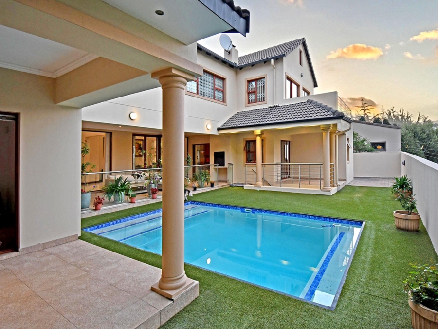 6 Bedroom Property for Sale in Bryanston Gauteng