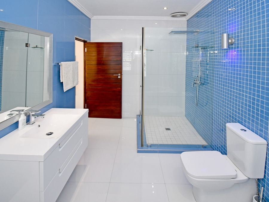 6 Bedroom Property for Sale in Bryanston Gauteng