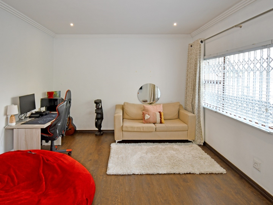 6 Bedroom Property for Sale in Bryanston Gauteng