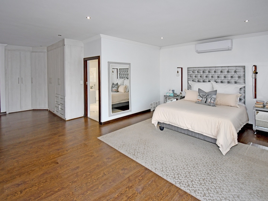 6 Bedroom Property for Sale in Bryanston Gauteng