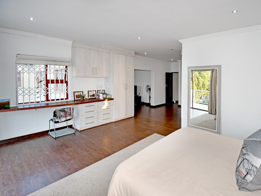 6 Bedroom Property for Sale in Bryanston Gauteng