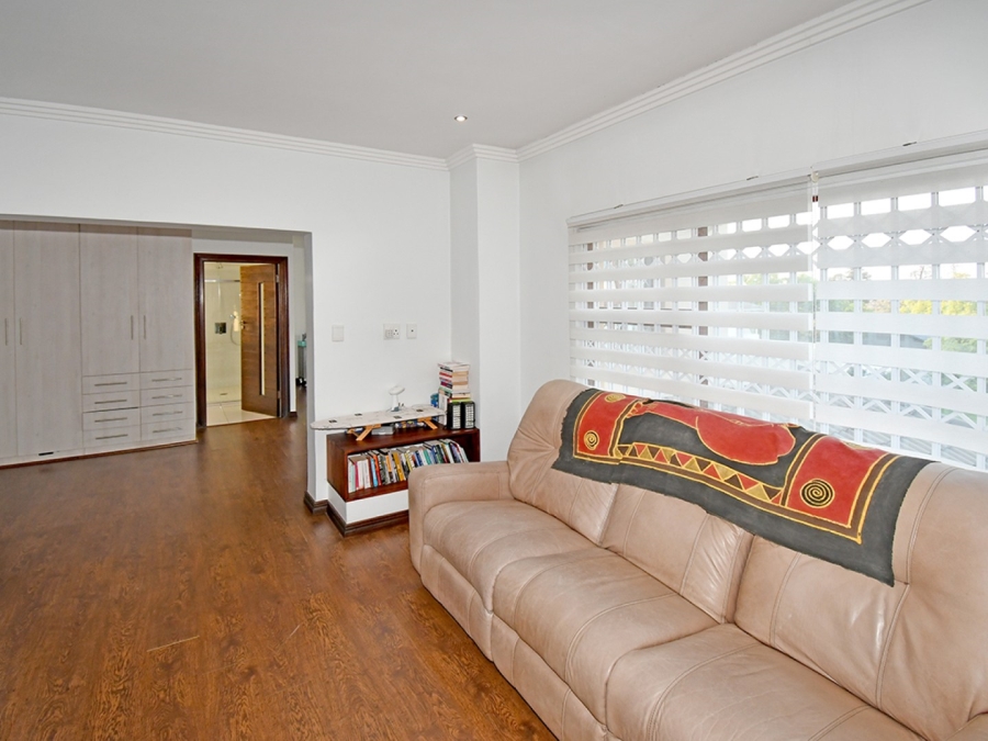 6 Bedroom Property for Sale in Bryanston Gauteng