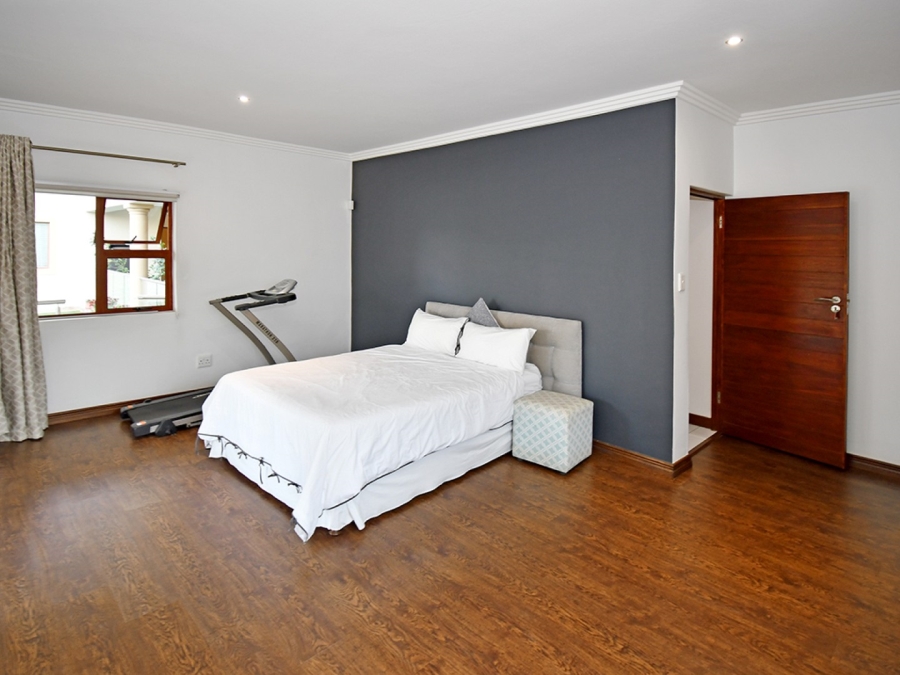 6 Bedroom Property for Sale in Bryanston Gauteng