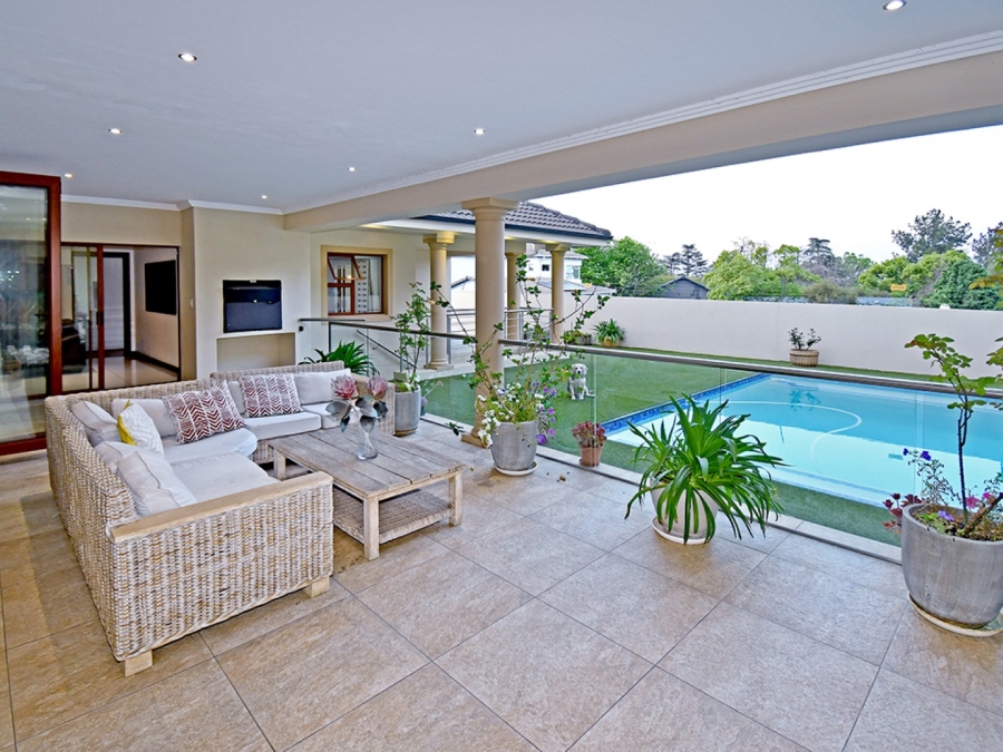 6 Bedroom Property for Sale in Bryanston Gauteng
