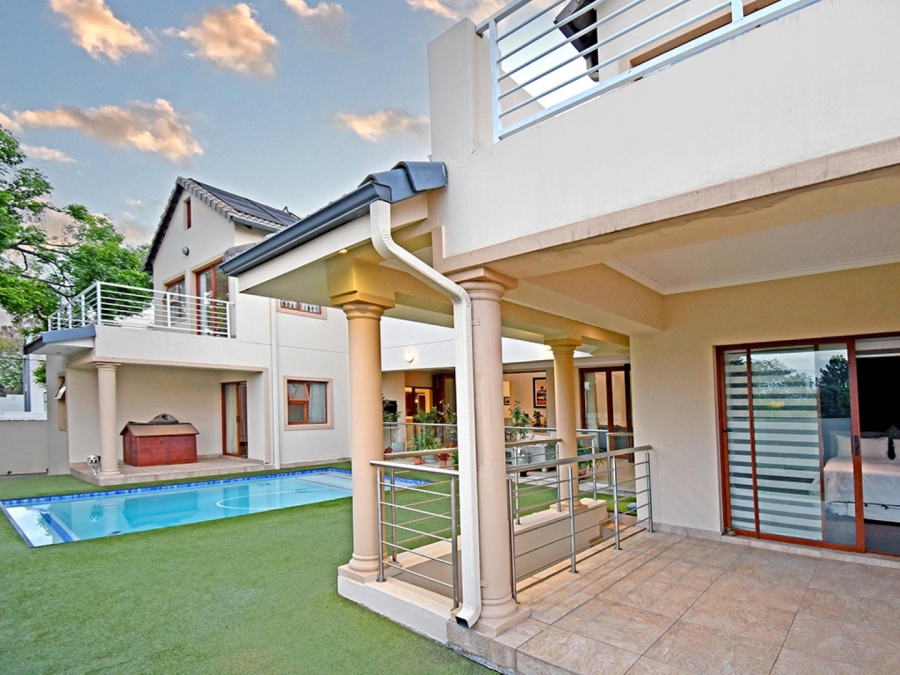 6 Bedroom Property for Sale in Bryanston Gauteng