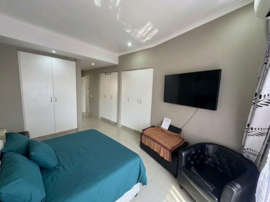 To Let 3 Bedroom Property for Rent in Benmore Gardens Gauteng