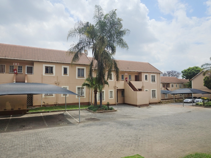 3 Bedroom Property for Sale in Kew Gauteng
