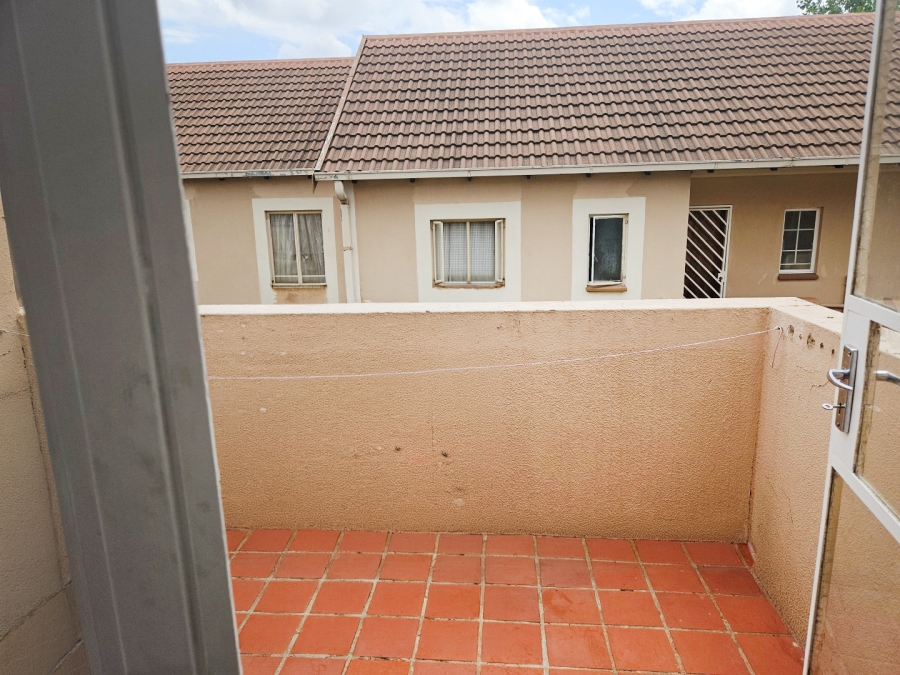 3 Bedroom Property for Sale in Kew Gauteng