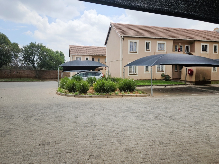 3 Bedroom Property for Sale in Kew Gauteng