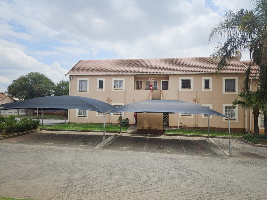 3 Bedroom Property for Sale in Kew Gauteng