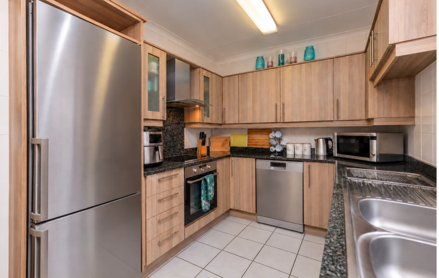 2 Bedroom Property for Sale in Allens Nek Gauteng