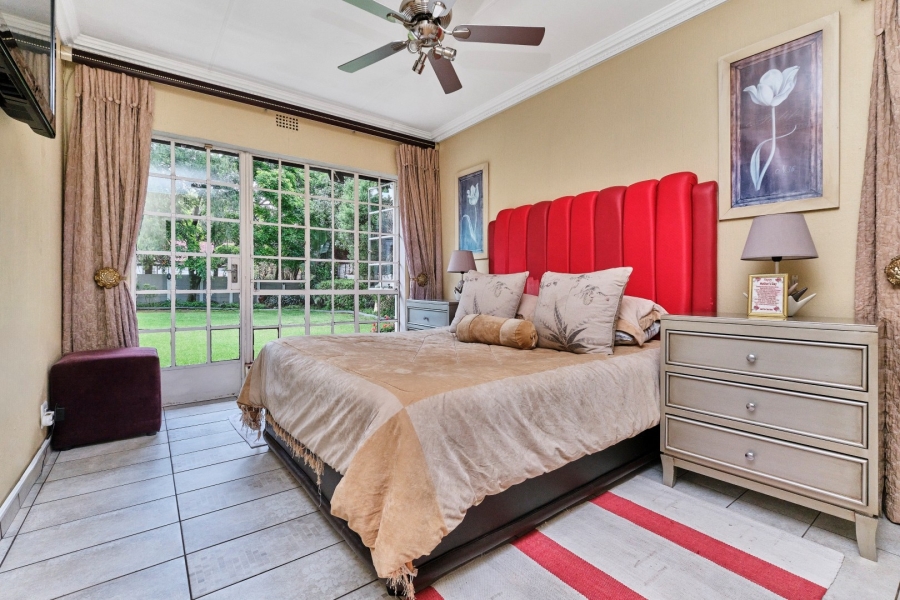 3 Bedroom Property for Sale in Gallo Manor Gauteng