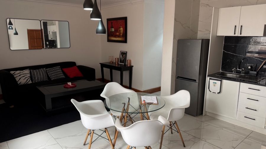 To Let 2 Bedroom Property for Rent in Bryanston Gauteng