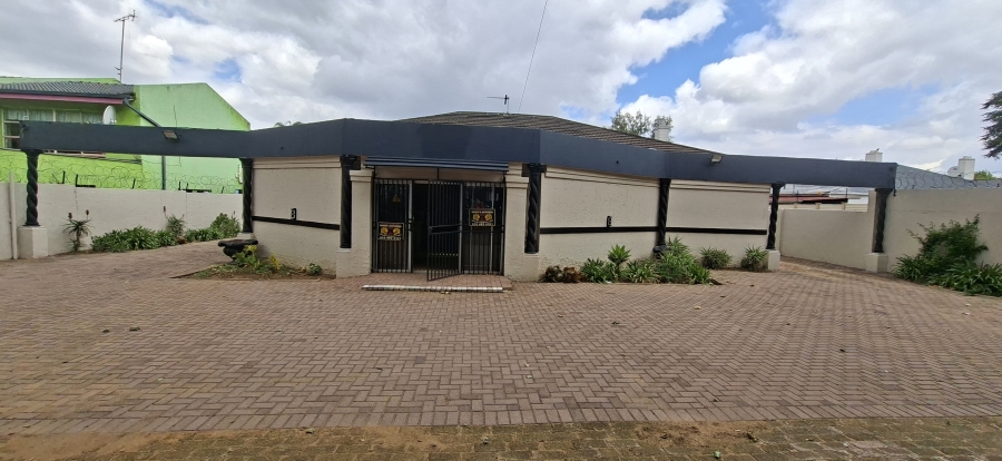 Commercial Property for Sale in Krugersdorp North Gauteng