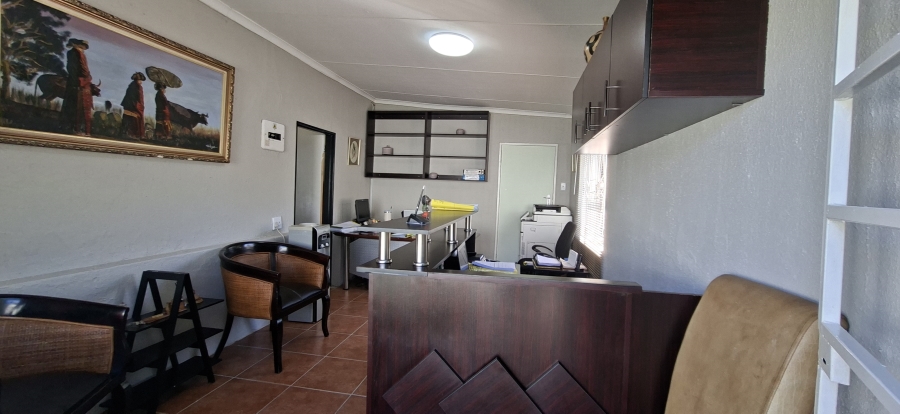 To Let Commercial Property for Rent in Monument Gauteng