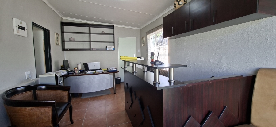 To Let Commercial Property for Rent in Monument Gauteng