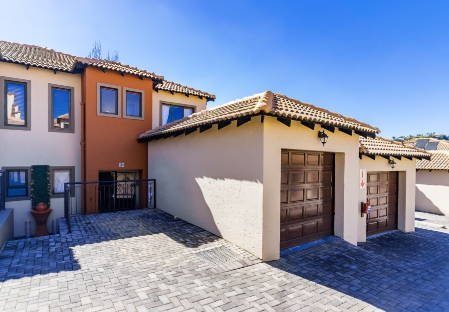 2 Bedroom Property for Sale in Noordheuwel Gauteng