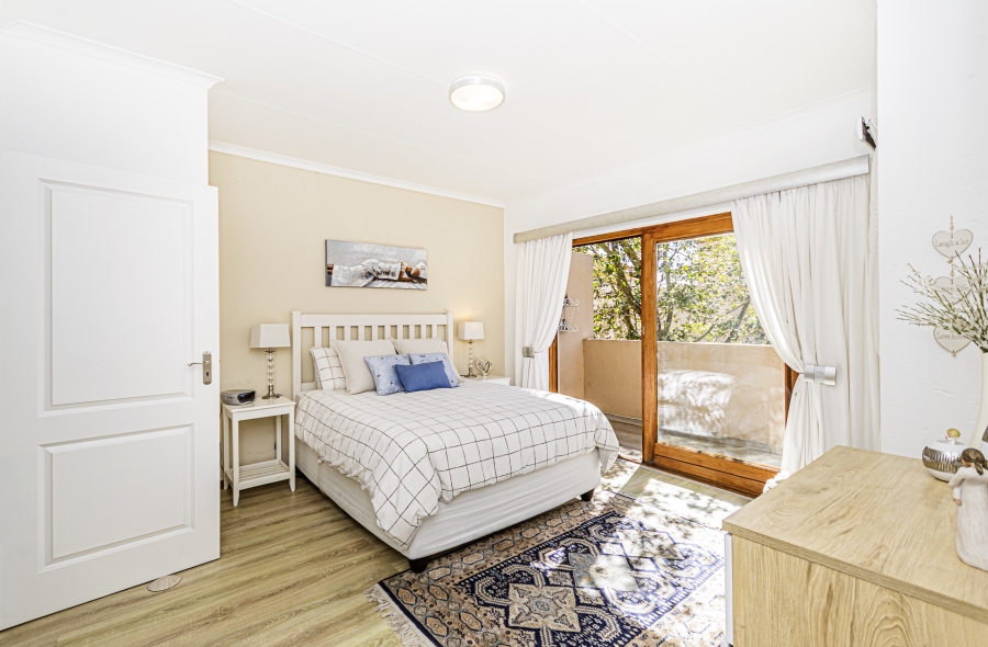 2 Bedroom Property for Sale in Noordheuwel Gauteng