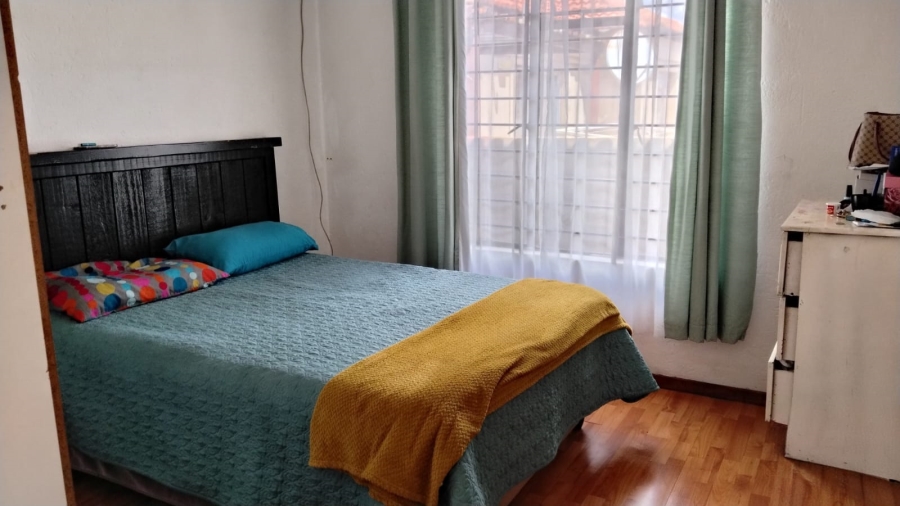 2 Bedroom Property for Sale in Greenhills Gauteng