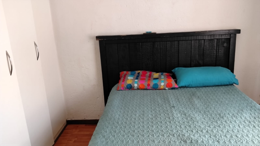 2 Bedroom Property for Sale in Greenhills Gauteng