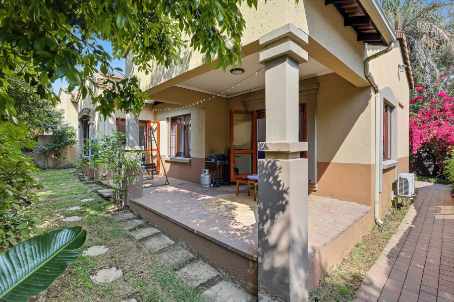 3 Bedroom Property for Sale in Douglasdale Gauteng