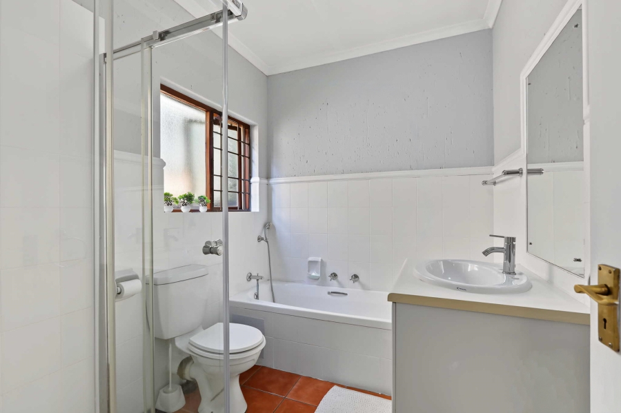 3 Bedroom Property for Sale in Douglasdale Gauteng
