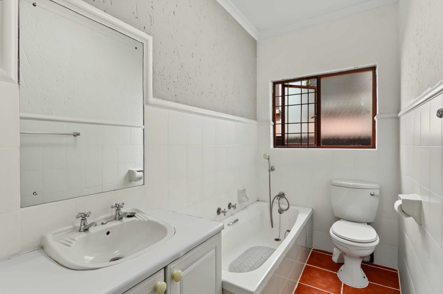 3 Bedroom Property for Sale in Douglasdale Gauteng