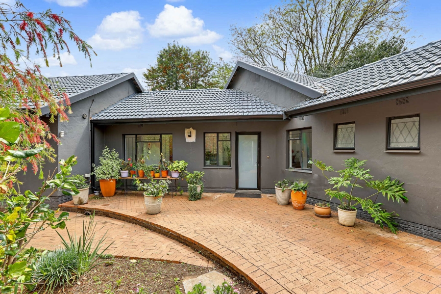 3 Bedroom Property for Sale in Darrenwood Gauteng