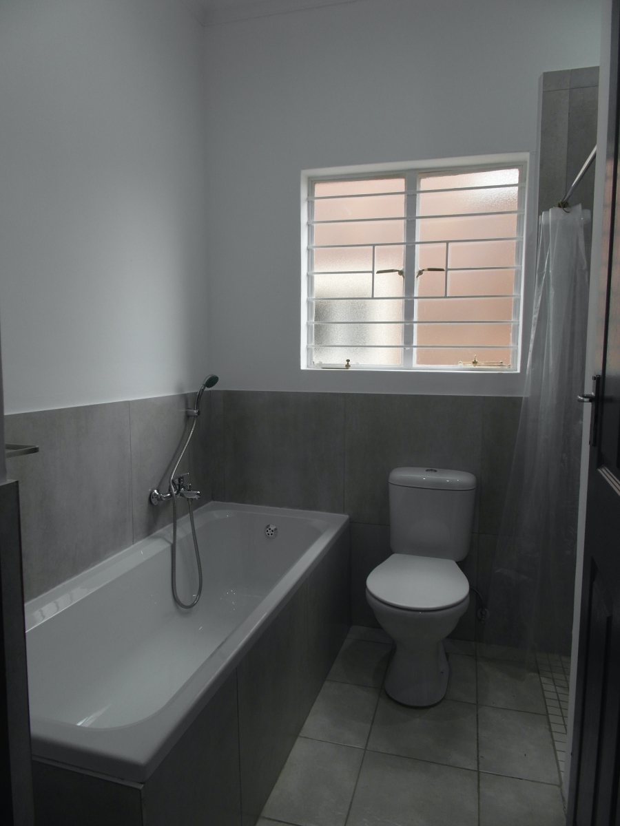 To Let 2 Bedroom Property for Rent in East Town Gauteng