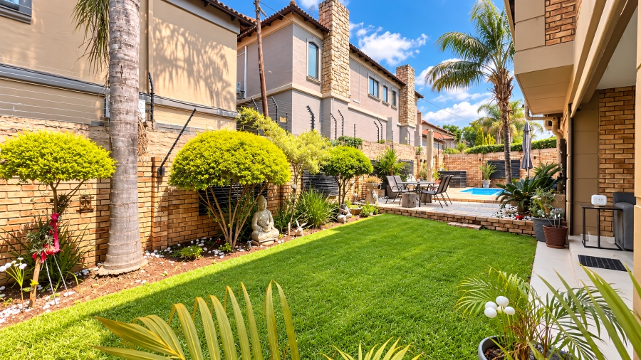 3 Bedroom Property for Sale in Beverley Gauteng
