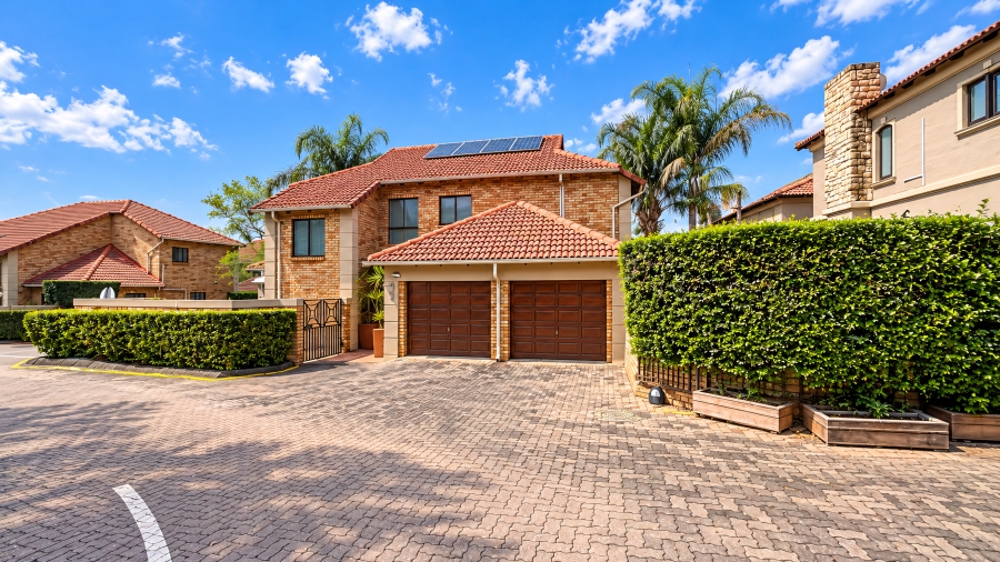3 Bedroom Property for Sale in Beverley Gauteng
