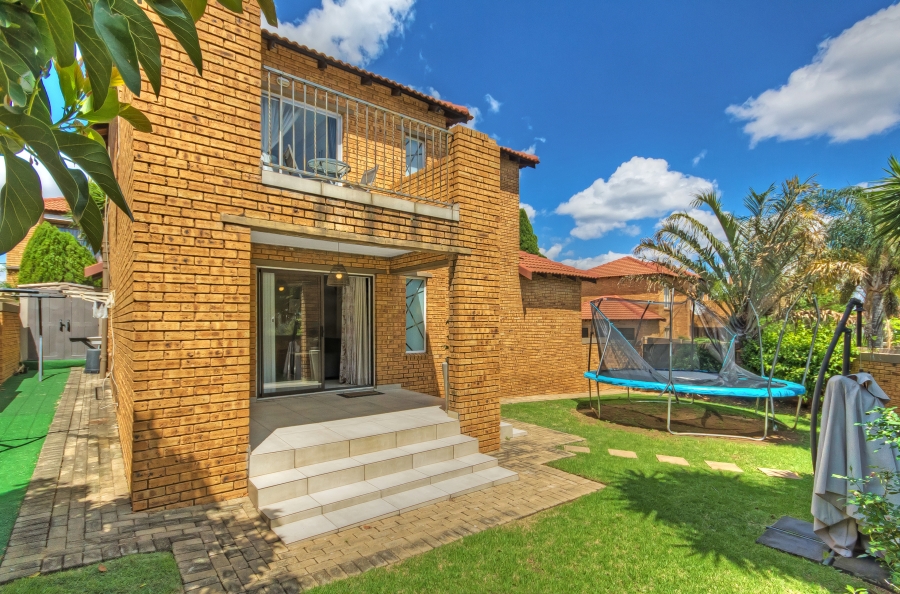 3 Bedroom Property for Sale in Kyalami Hills Gauteng