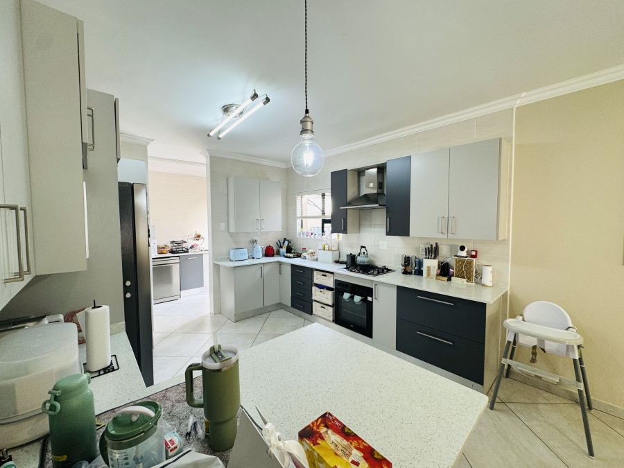3 Bedroom Property for Sale in Thatchfield Estate Gauteng