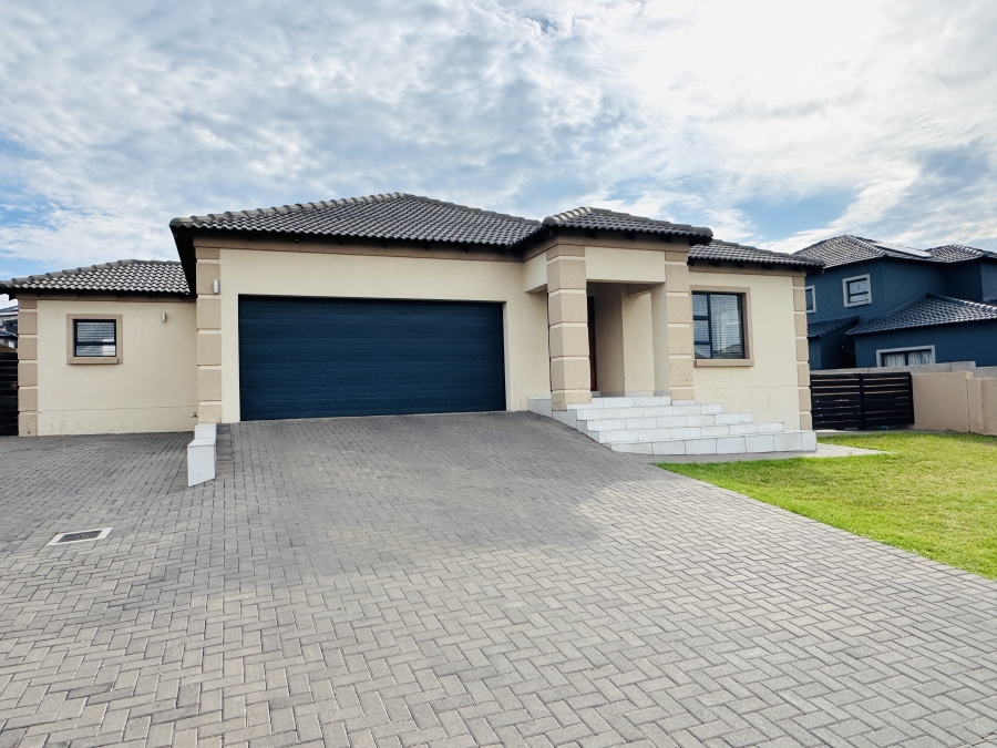 3 Bedroom Property for Sale in Thatchfield Estate Gauteng