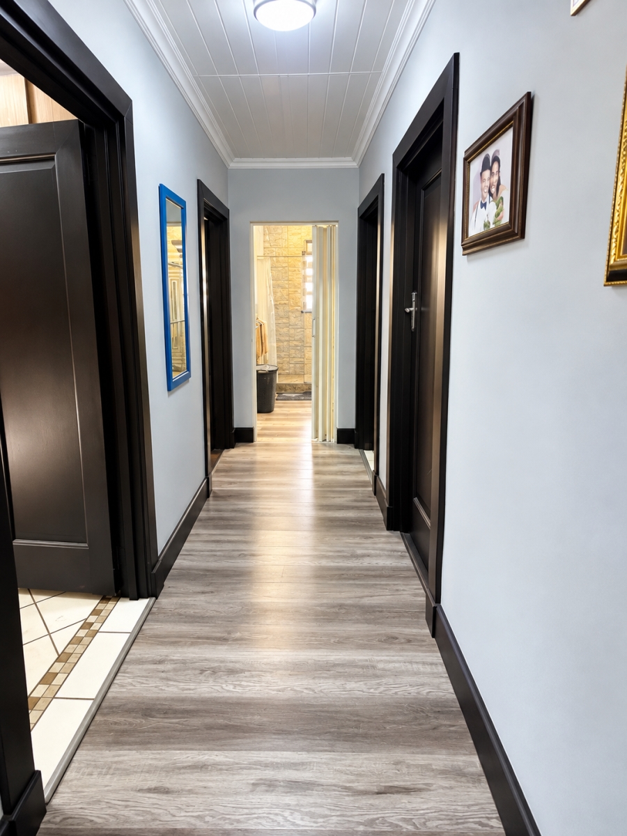 5 Bedroom Property for Sale in Primrose Gauteng