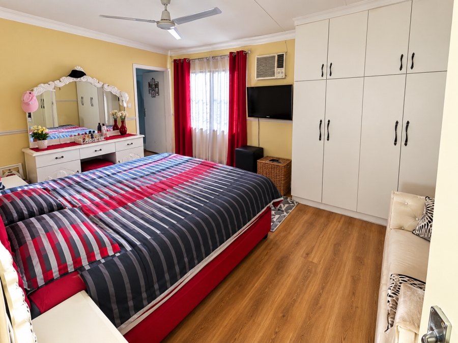5 Bedroom Property for Sale in Primrose Gauteng