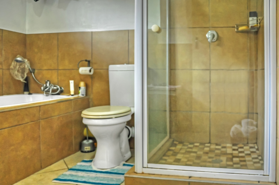 To Let 3 Bedroom Property for Rent in Noordwyk Gauteng
