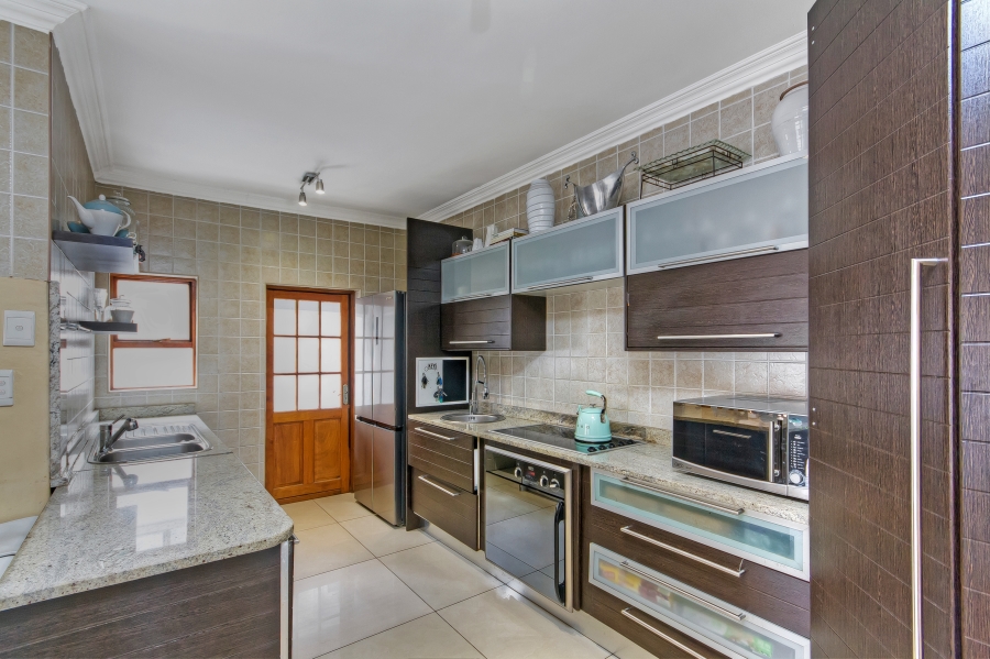 5 Bedroom Property for Sale in Summerset Gauteng