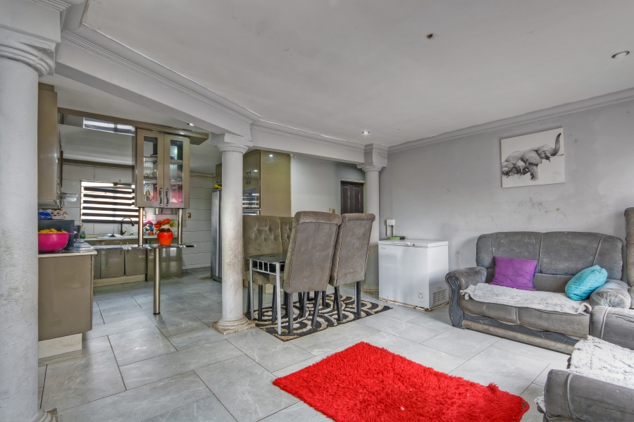 3 Bedroom Property for Sale in Protea Glen Gauteng