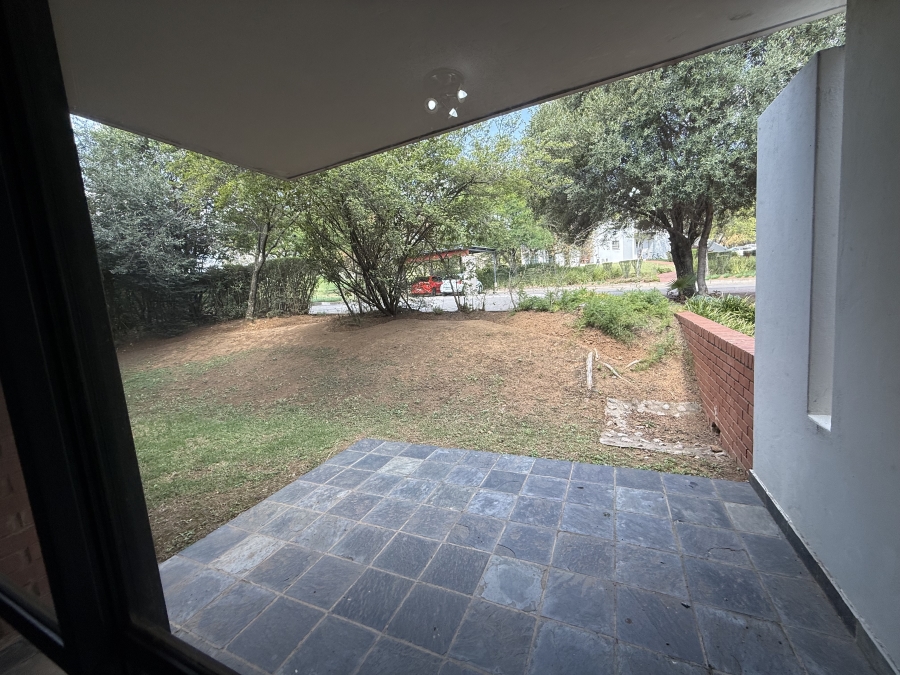 To Let 1 Bedroom Property for Rent in Roodepoort Gauteng