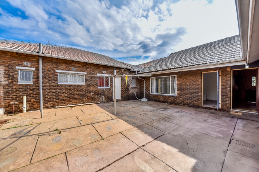 4 Bedroom Property for Sale in Lyttelton Manor Gauteng