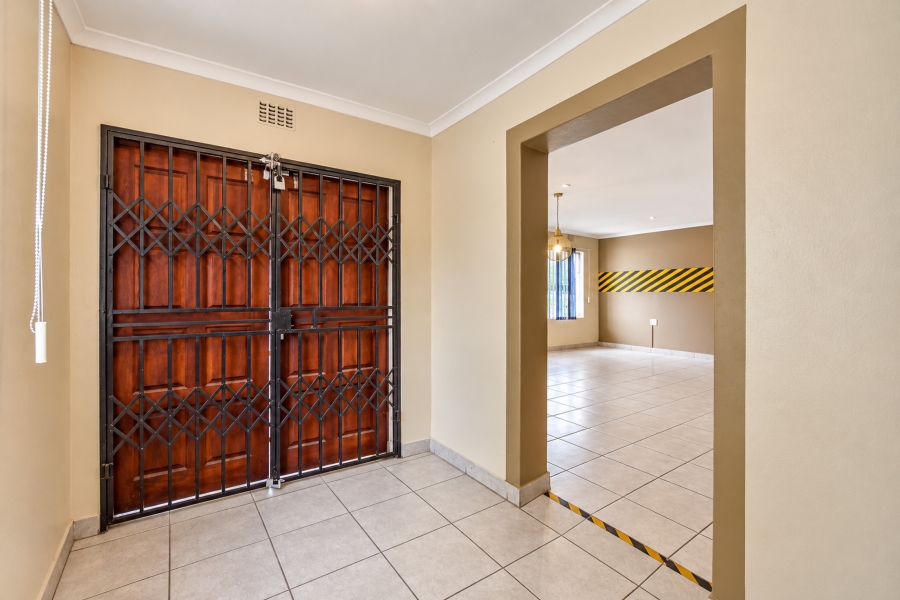 4 Bedroom Property for Sale in Lyttelton Manor Gauteng