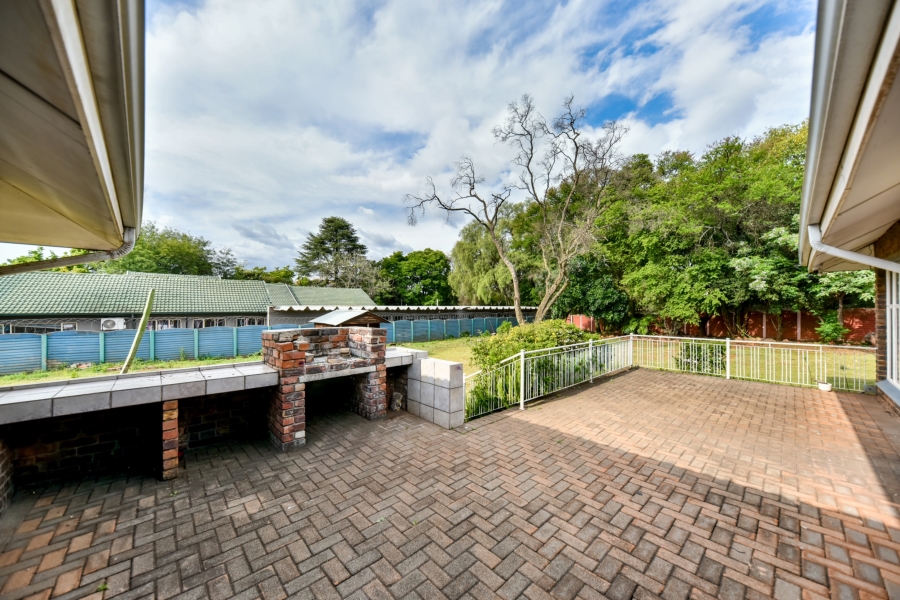 4 Bedroom Property for Sale in Lyttelton Manor Gauteng