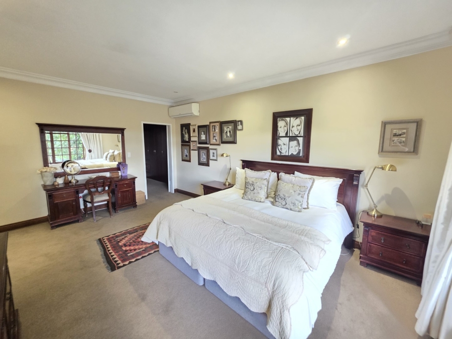 5 Bedroom Property for Sale in Waterkloof Ridge Gauteng