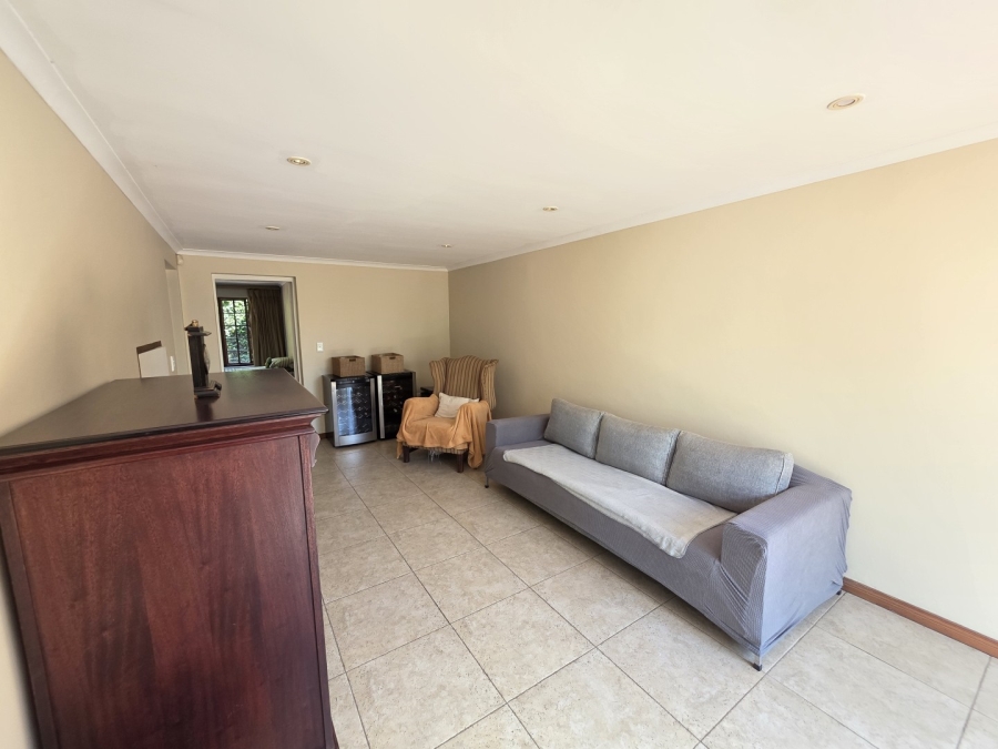 5 Bedroom Property for Sale in Waterkloof Ridge Gauteng