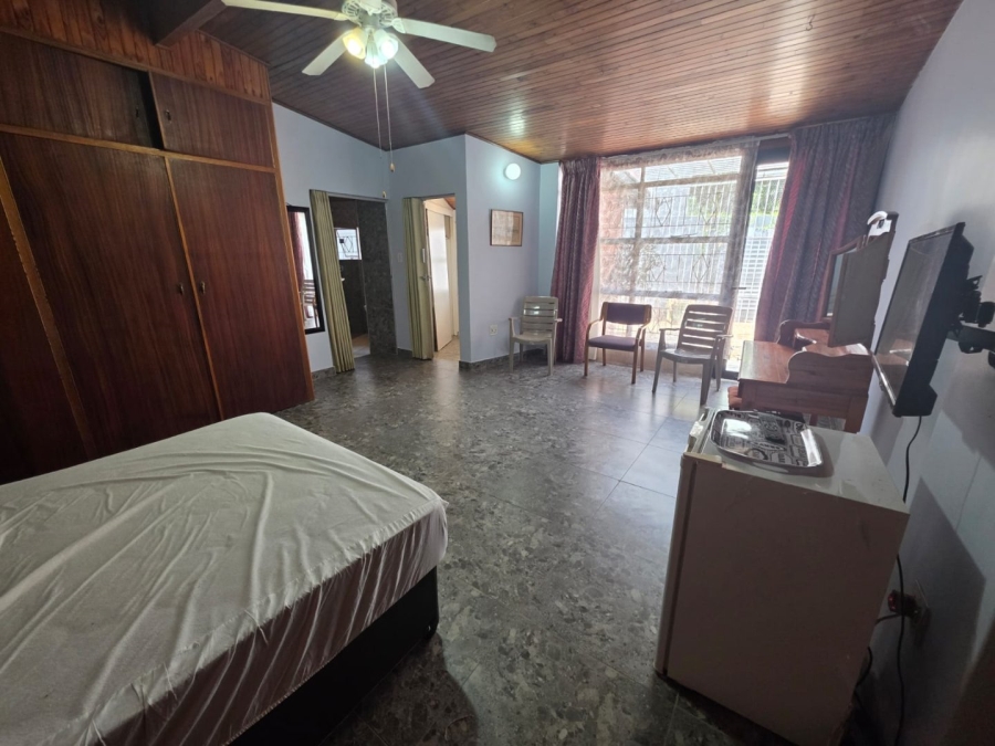 5 Bedroom Property for Sale in Sinoville Gauteng