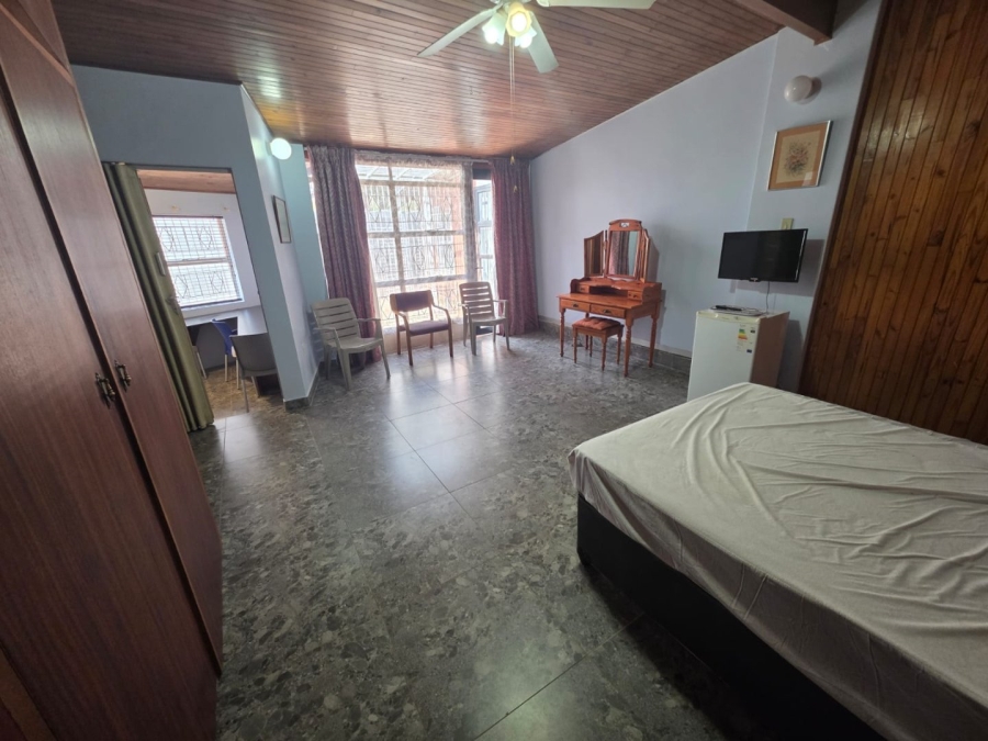 5 Bedroom Property for Sale in Sinoville Gauteng