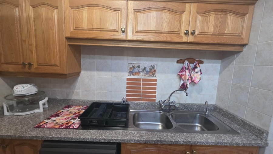 4 Bedroom Property for Sale in Doornpoort Gauteng