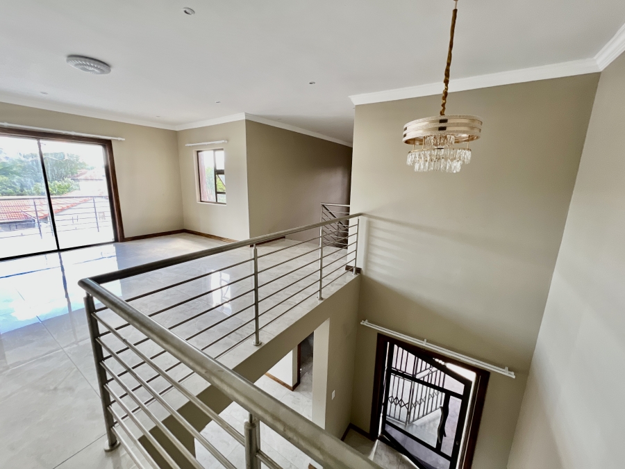 To Let 5 Bedroom Property for Rent in Waterkloof Ridge Gauteng
